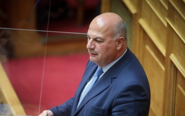 Τσιάρας: Κοινωφελής εργασία για αξιόποινες πράξεις