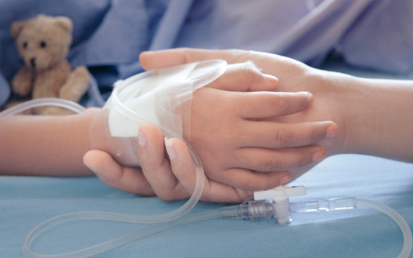 Κοζάνη: Στο νοσοκομείο και το τρίτο αδελφάκι των δύο παιδιών που νοσηλεύονται με αναπνευστικό πρόβλημα