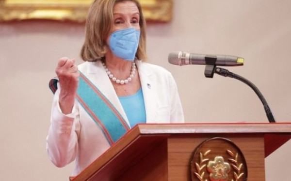 ΗΠΑ: Η Νάνσι Πελόζι ήταν ο στόχος του εισβολέα που τραυμάτισε με σφυρί τον σύζυγό της