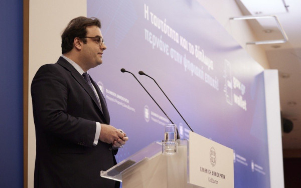 Κ. Πιερρακάκης: Επανασχεδιάζουμε το κράτος για να γίνει πολιτοκεντρικό