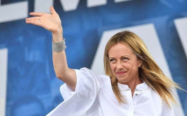 Αναβάλλεται η επικύρωση του Ευρωπαϊκού Μηχανισμού Σταθερότητας στην Ιταλία