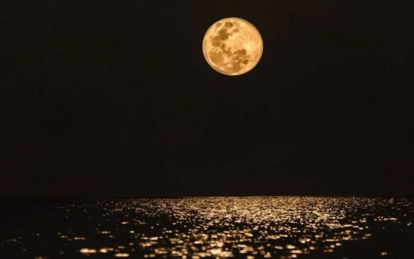 Δύο Φεγγάρια τον Αύγουστο: Μνημεία και αρχαιολογικοί χώροι γιορτάζουν την πανσέληνο του Αυγούστου