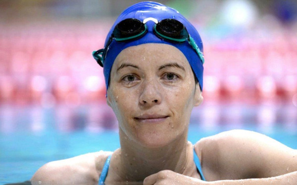 Αλεξάνδρα Σταματοπούλου: Μια Παραολυμπιονίκης στο θεατρικό σανίδι (βίντεο)