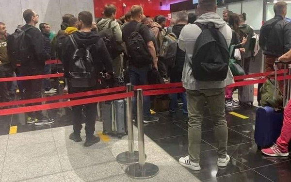 Ρώσος έφυγε για να γλιτώσει την επιστράτευση και ζει εγκλωβισμένος σε αεροδρόμιο της Ν. Κορέας