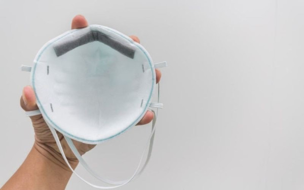 Αθήνα: Διακινούσαν στην αγορά ιατρικές μάσκες και αυτοδιαγνωστικά τεστ, επικίνδυνα για τη δημόσια υγεία