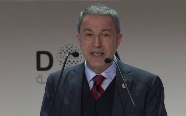 Ακάρ: Απορρίπτει τις αιτιάσεις ότι οι Τούρκοι στρατιώτες άργησαν να προσφέρουν βοήθεια στα θύματα του σεισμού