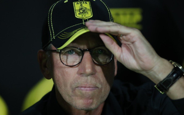 Άρης: Ο Άλαν Πάρντιου στέλνει ευχές και μιλά για τις μεταγραφές