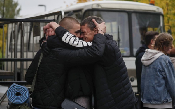 Ρωσία: Το 30% των υπαλλήλων του Δήμου της Μόσχας έφυγαν στο εξωτερικό μετά το θάνατο επίστρατου συναδέλφου τους