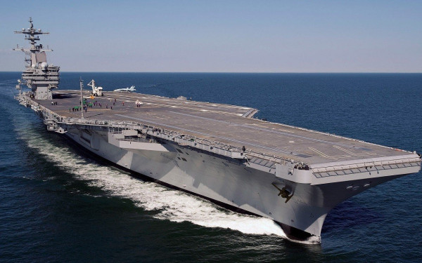ΗΠΑ: Παρατείνεται η αποστολή του αεροπλανοφόρου George H.W. Bush στη Μεσόγειο