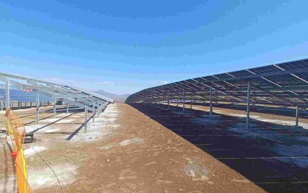 Κοζάνη: Το καλοκαίρι του 2023 θα είναι έτοιμο το φωτοβολταϊκό πάρκο της Lightsource bp