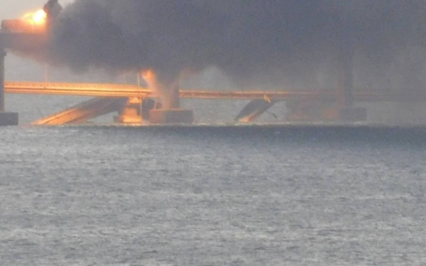 Ρωσία: Εναλλακτικό σχέδιο ανεφοδιασμού όσων μάχονται στη νότια Ουκρανία μετά την ανατίναξη της της γέφυρας στην Κριμαία