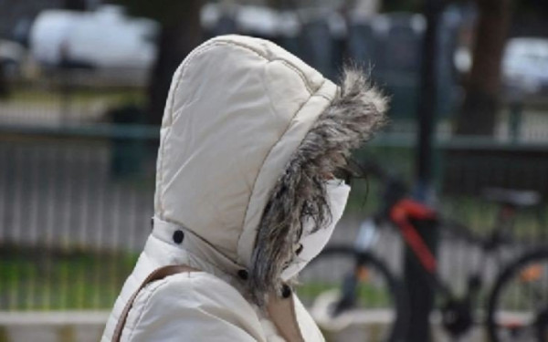 Καιρός: Επιμένει το τσουχτερό κρύο και ο παγετός - Πότε υποχωρεί το χειμωνιάτικο σκηνικό