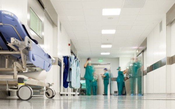 ΚΚΕ: Πρέπει να σημάνει συναγερμός για το νομοσχέδιο της ΝΔ για τη νοσοκομειακή περίθαλψη