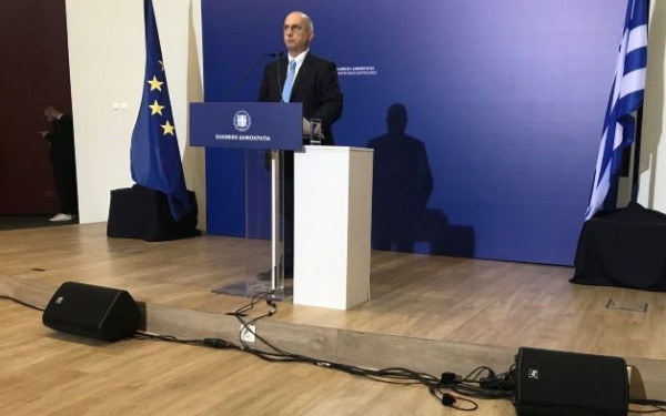 Γ. Οικονόμου: Ο κ. Τσίπρας, είτε δεν αντιλαμβάνεται την έννοια των όρων που χρησιμοποιεί, είτε έχει φθάσει στο έσχατο σημείο της χυδαιότητας