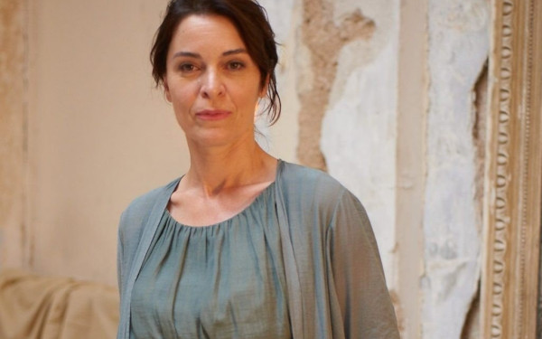 Θαυμαστής έφτασε στα... άκρα για μία σέλφι με τη «Μαρίνα» του «Σασμού» (βίντεο)