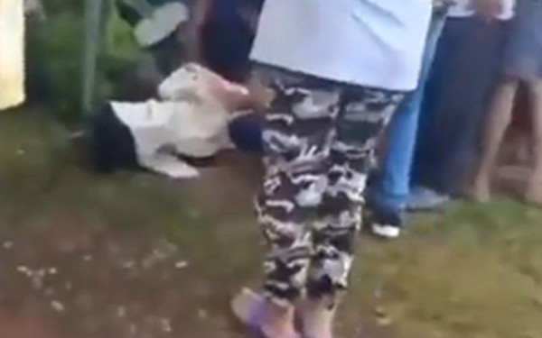 Μακελειό στην Ταϊλάνδη: Πρώην αστυνομικός σκότωσε τη σύζυγο, το παιδί του και άλλα 23 παιδιά σε παιδικό σταθμό - Αυτοκτόνησε λίγο αργότερα (βίντεο)