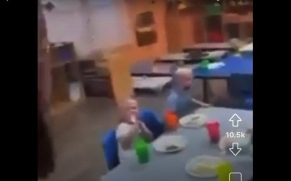 ΗΠΑ: Ανατριχιαστικό βίντεο από παιδικό σταθμό - Bullying σε παιδιά από... δασκάλες (βίντεο)