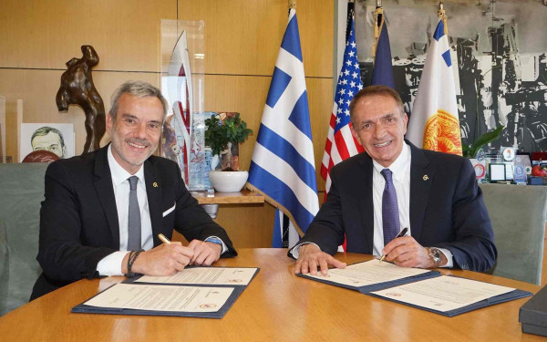Θεσσαλονίκη: Υπεγράφη η συμφωνία αδελφοποίησης με το Φορτ Λόντερντεϊλ των ΗΠΑ