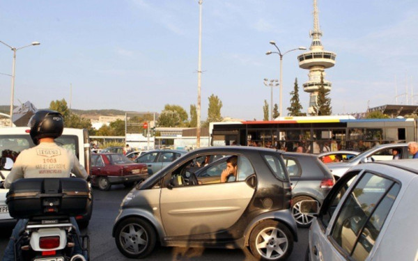 Θεσσαλονίκη: Το κυκλοφοριακό δεν λύνεται με «φωνές» και «δυσφορίες», αλλά με αλλαγή πολιτικής και τολμηρές παρεμβάσεις