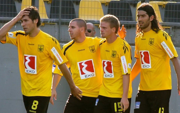 Γιάννης Κόντης: Από μάνατζερ με... καραβιές Λατίνων για τον Άρη, υποψήφιος με το κόμμα του Κασιδιάρη