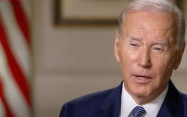 Ο Μπάιντεν ύψωσε τη φωνή του στη Σαουδική Αραβία