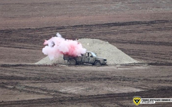 Με εντυπωσιακές εικόνες ολοκληρώθηκε η μεγάλη στρατιωτική άσκηση «ΙΡΙΣ 2022» στην Κύπρο (φωτ.)
