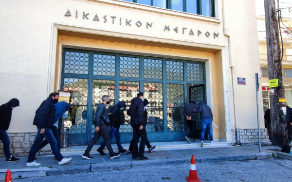 Καστοριά: Ενώπιον του Εισαγγελέα οι συλληφθέντες στο τελωνείο Κρυσταλλοπηγής