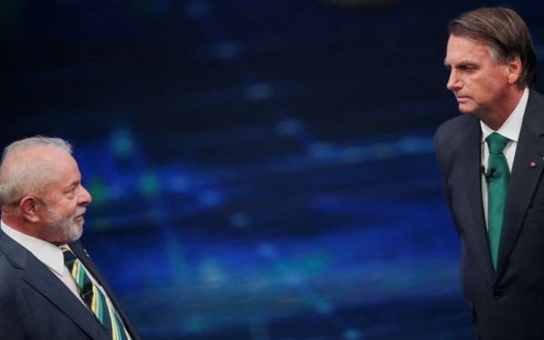 Βραζιλία: «Ντέρμπι» στον δεύτερο γύρο των εκλογών δείχνει νέα δημοσκόπηση