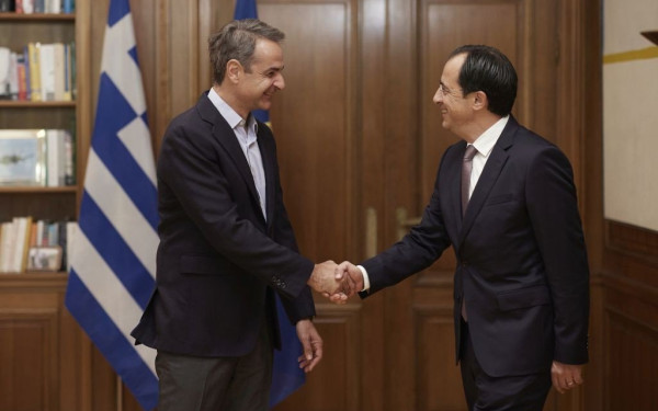 Επικοινωνία Μητσοτάκη με τον Νίκο Χριστοδουλίδη