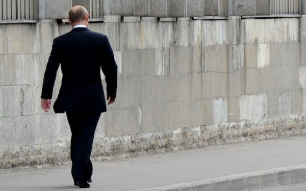 Ο Πούτιν επιθεώρησε κέντρο εκπαίδευσης επίστρατων (βίντεο)