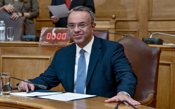 Σταϊκούρας: Οι επιπτώσεις της παγκόσμιας κρίσης θα υφίστανται και στην Ελλάδα, αλλά δεν θα μπούμε σε ύφεση