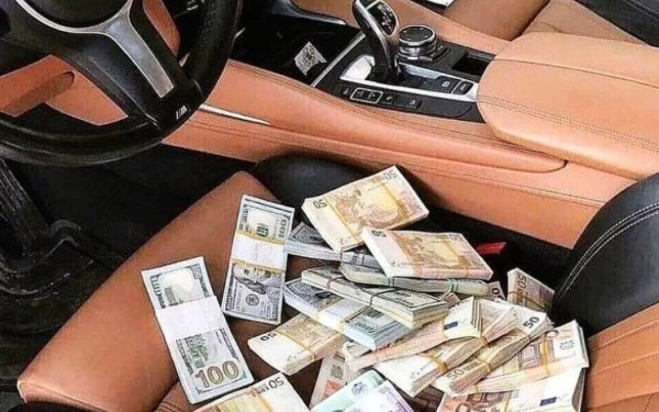 Θεσσαλονίκη: Πλουσιόπαιδα - τοκογλύφοι από το Πανόραμα - Δάνειζαν λεφτά και απήγαγαν τα θύματά τους