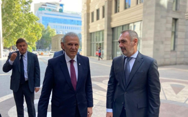 Εξελίξεις μετά την τριμερή Ελλάδας - Κύπρου - Αρμενίας