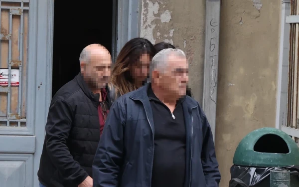 Επίθεση με καυστικό υγρό στην Κρήτη: Πώς ο οδηγός ταξί βοήθησε την 38χρονη να κρυφτεί μετά την επίθεση