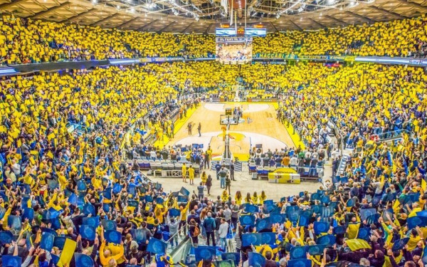 Τα αξιοθέατα της Ελλάδας προβάλλονται στους αγώνες μπάσκετ της Μακάμπι Τελ Αβίβ
