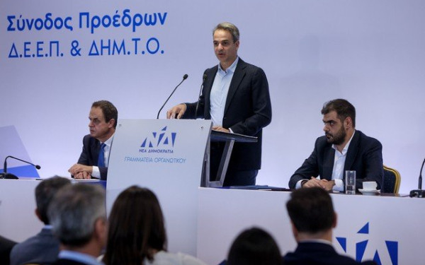 Το ανοιξιάτικο και το καλοκαιρινό σενάριο για τις εκλογές