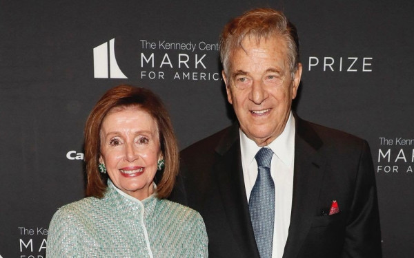 ΗΠΑ: Διέρρηξαν το σπίτι της Ν. Πελόζι και χτύπησαν τον σύζυγό της, Πολ