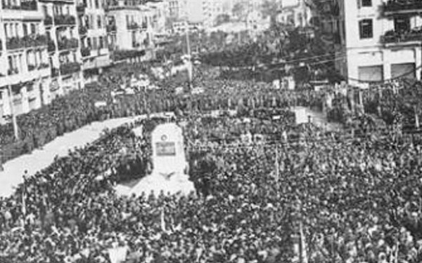 Η απελευθέρωση της Θεσσαλονίκης από τους Ναζί μέσα από τα μάτια των συγγραφέων