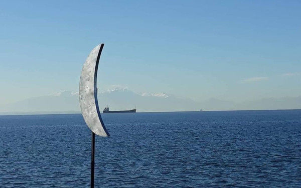 Το "Φεγγαράκι" παίρνει και πάλι τη θέση του (photos)