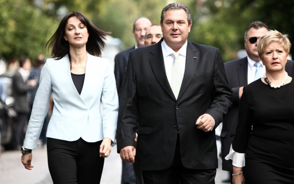 Καμμένος: "Ο πατέρας της Κουντουρά έγραψε τον ύμνο της 21ης Απριλίου"