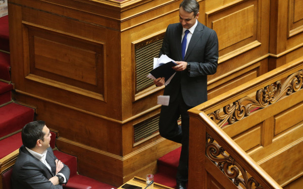 "Όχι" Μητσοτάκη στην νέα πρόσκληση Τσίπρα για τηλεμαχία των δύο