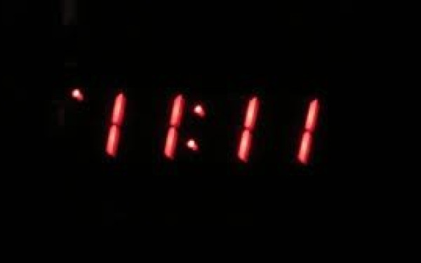 Η χαρά των ψυχαναγκαστικών: Αγόρι που γεννήθηκε στις 11/11/11 στις 11:11 έγινε 11 χρονών 