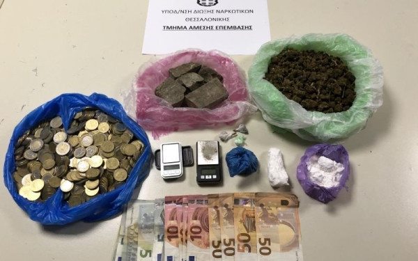 Ο αστυνομικός σκύλος «Βέκτορ» εντόπισε δύο αδέρφια που έκαναν εμπορία ναρκωτικών ουσιών