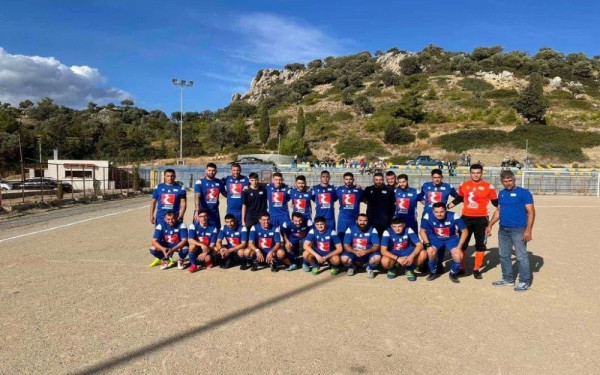 Παίζοντας ποδόσφαιρο στο ακριτικό Καστελλόριζο