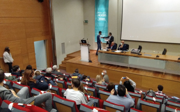 Πεντακόσιους μαθητές από Μακεδονία, Ήπειρο και Θράκη βραβεύει η Ένωση Ελλήνων Φυσικών