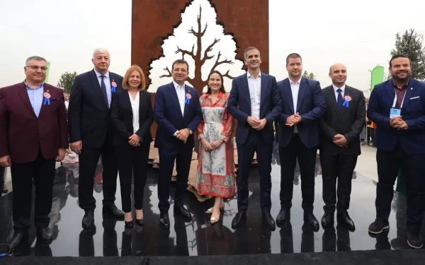 Ενωτικό μήνυμα Μπακογιάννη - Ιμάμογλου στη σκιά της πρόκλησης της Τουρκίας σε βάρος Τζιτζικώστα