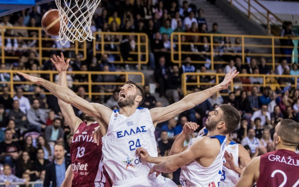 Μπάσκετ: Η Εθνική εκπέμπει SOS - Βαριά ήττα από τη Λετονία στο Ηράκλειο και ντέρμπι επιβίωσης τη Δευτέρα στο Βέλγιο (βίντεο)