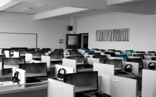 Τα call centers «πιάνουν γραμμή» στη Θεσσαλονίκη - Ποιες εταιρείες - κολοσσοί την περιτριγυρίζουν