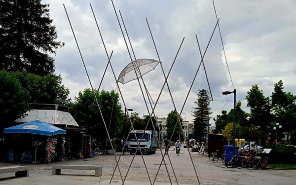 Εγκαινιάζεται η «Ομπρέλα» του Ζογγολόπουλου στα Τρίκαλα 