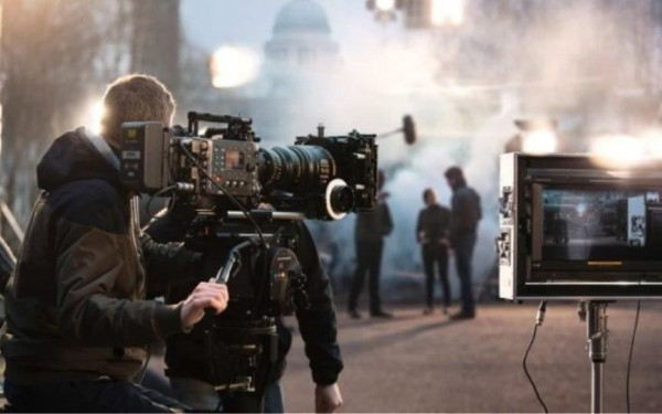 «Χολιγουντιανός αέρας» στη Θεσσαλονίκη: Κλειστοί δρόμοι και σήμερα για τα γυρίσματα της ταινίας «Dirty Angel»